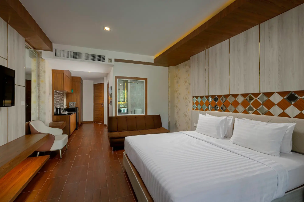 One Bedroom Studio, Quality Resort and SPA Patong Beach Phuket 4*