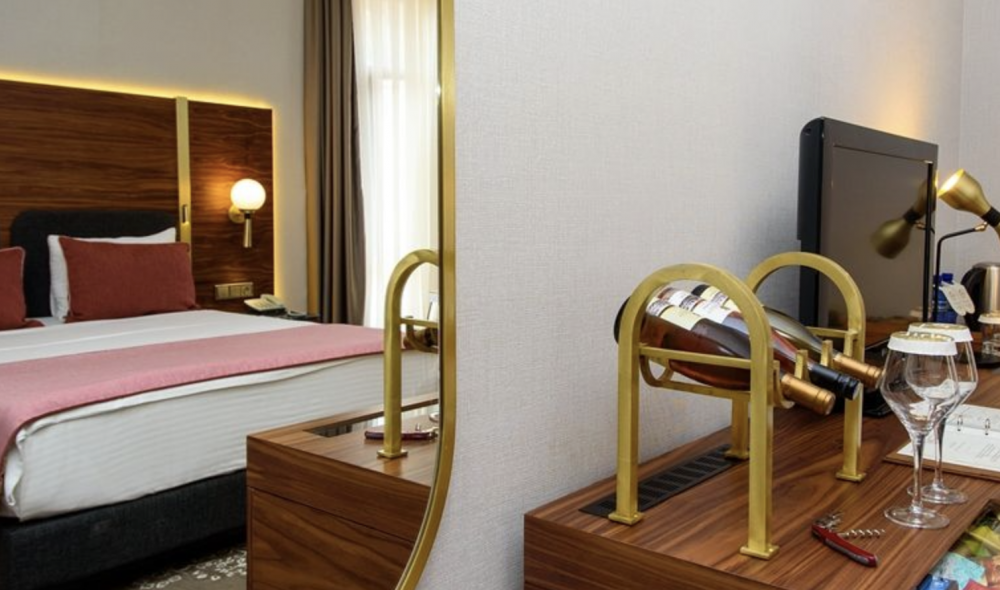 Standard, Tiflis Palace 4*