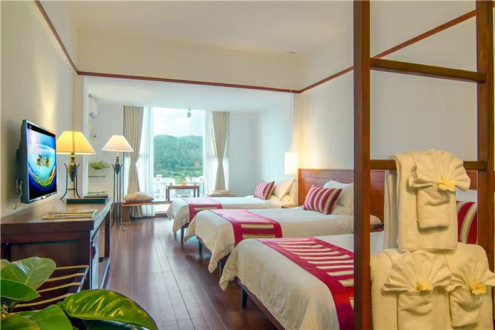 Moutain View Triple, Sea Rainbow Hotel 4*