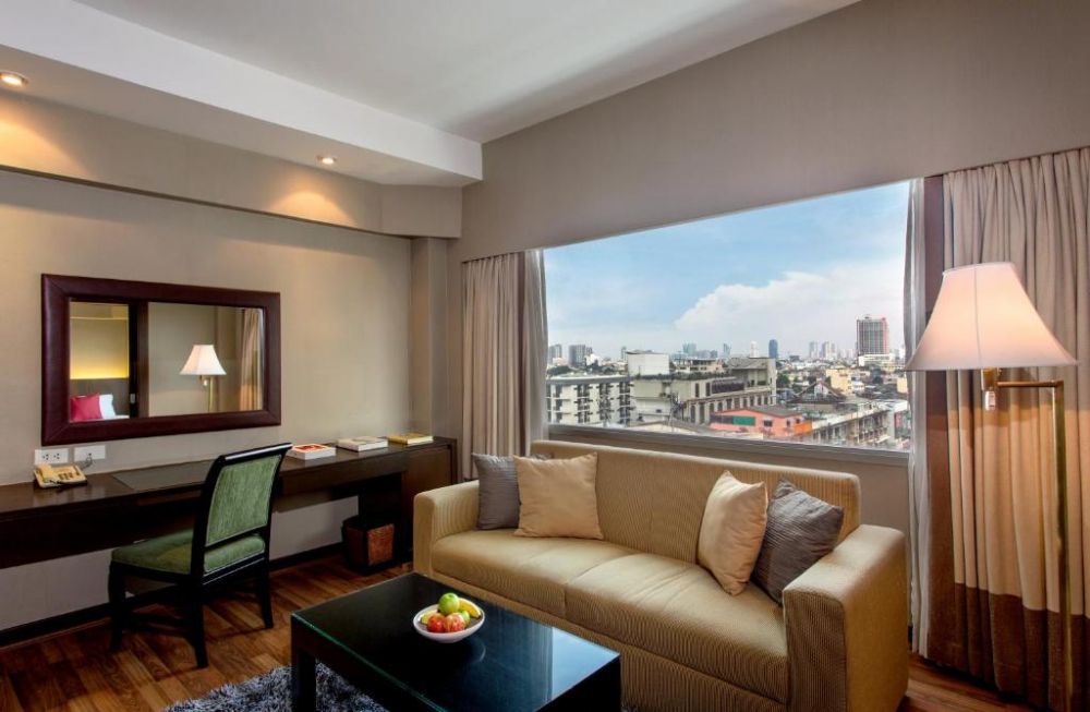 Executive Plaza Suite, Ramada Plaza By Wyndham Bangkok Menam Riverside 5*