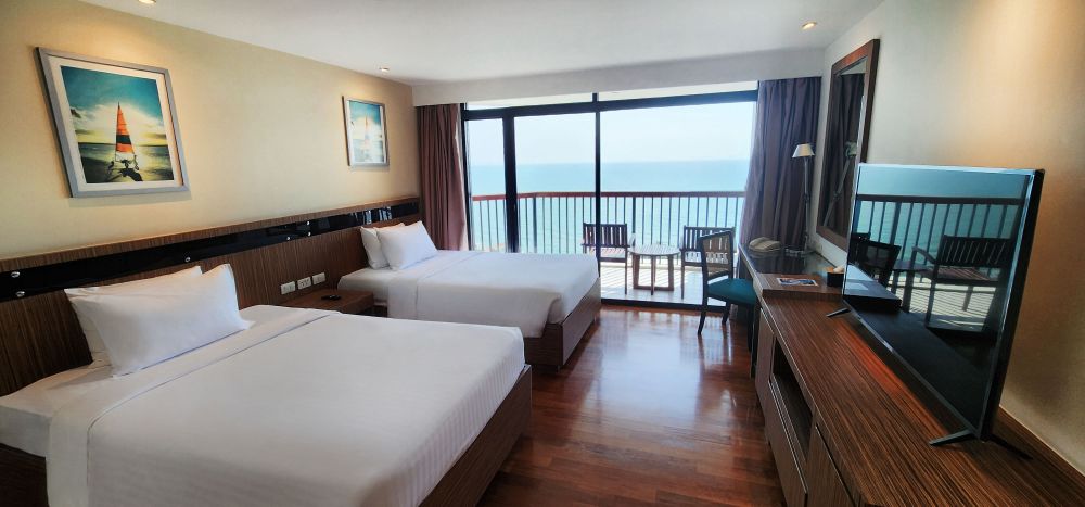 Deluxe, Radisson Resort & Spa Hua Hin (ex. Destination Resorts Hua Hin Cha Am Beach Resort & SPA) 4*