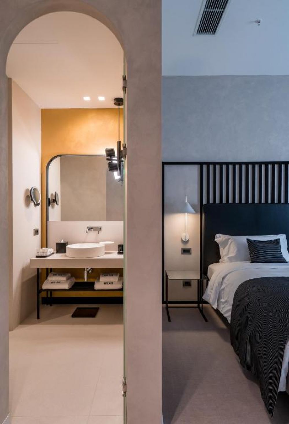 Superior Twin, Monograph At Freedom Square 5*