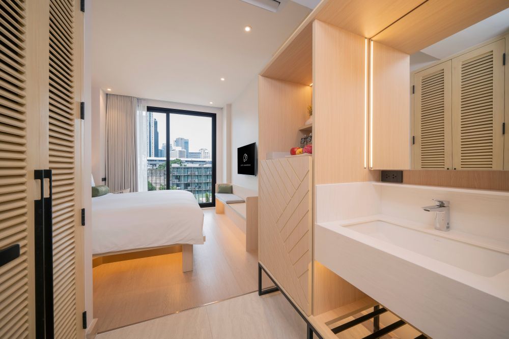 Family City View with Balcony, Hotel Bangkokian 2*