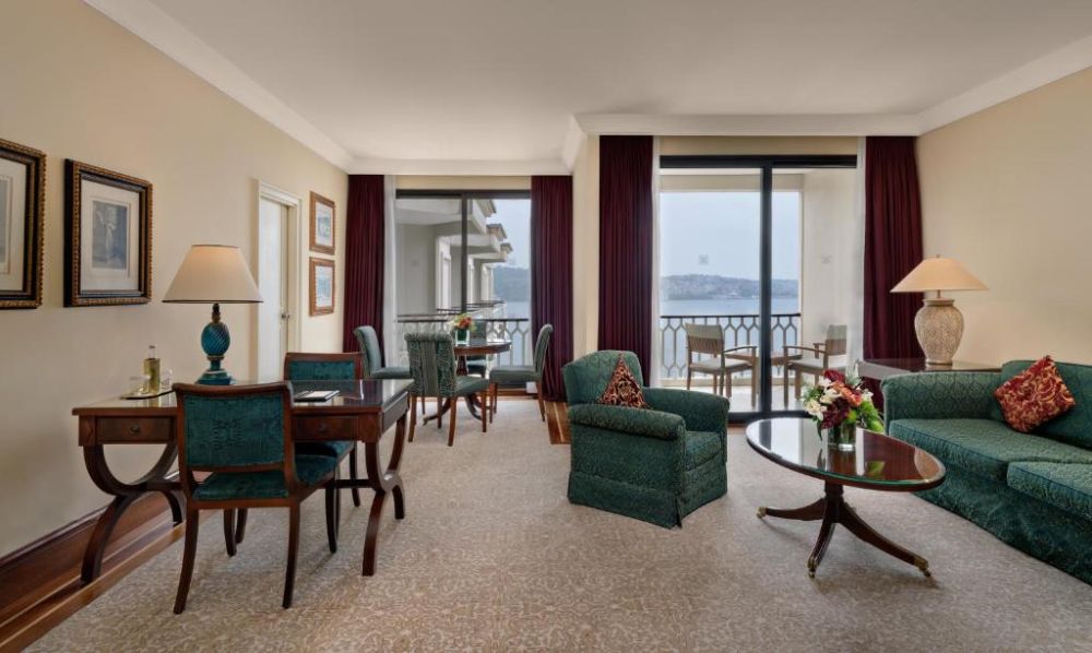 One Bedroom Suite, Ciragan Palace Kempinski Istanbul 5*