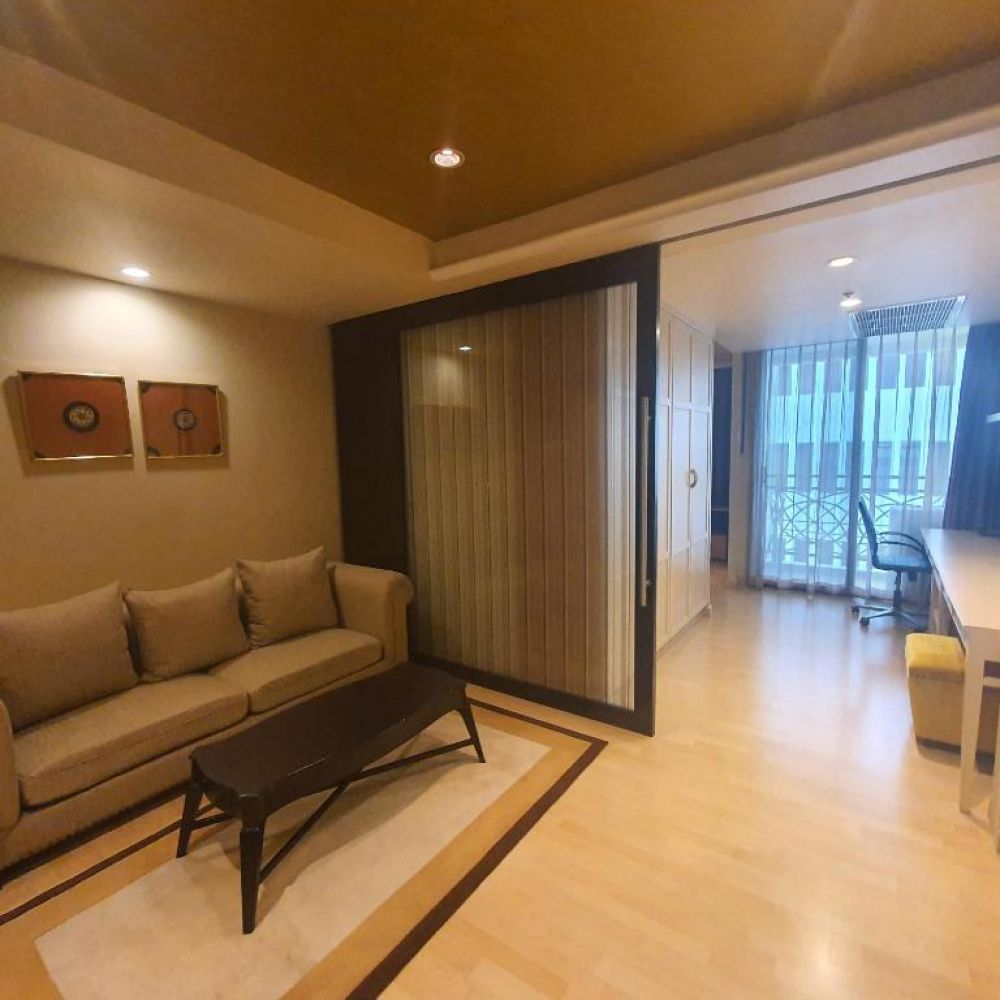 Grand Suite, Admiral Premier Bangkok 4*