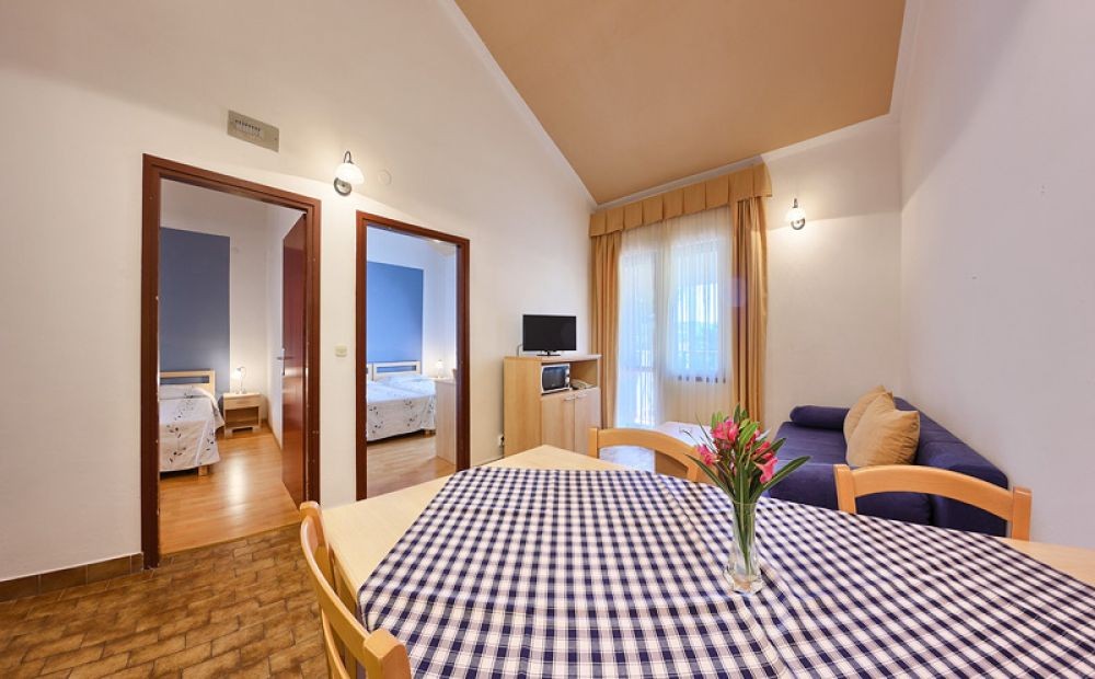 Apartment Standart 4+1/ Standart Plus 4+1, Apartments Medena 3*