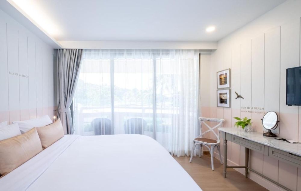 1BR Superior Seaview, Homm Bliss Southbeach Patong 4*