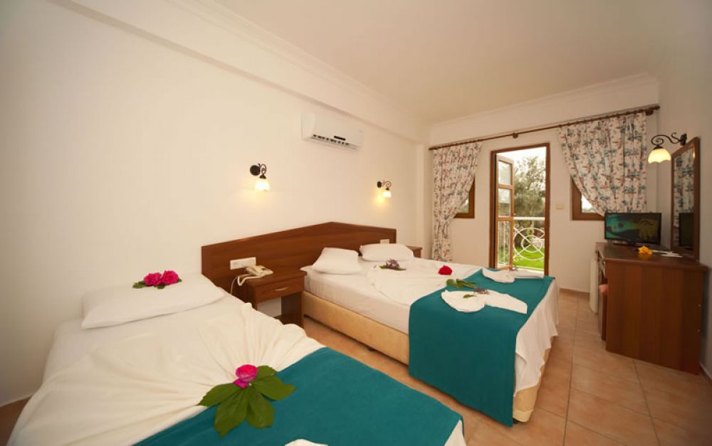 Standart, White Otel Oludeniz 3*