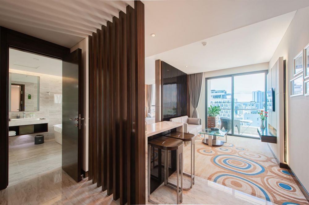 Grand Suite Partial Sea View, Queen Ann Nha Trang Hotel 5*