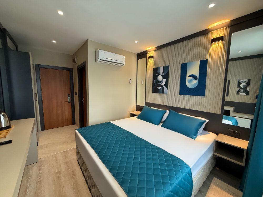 Economy/Standard, Sky Luxe 3*