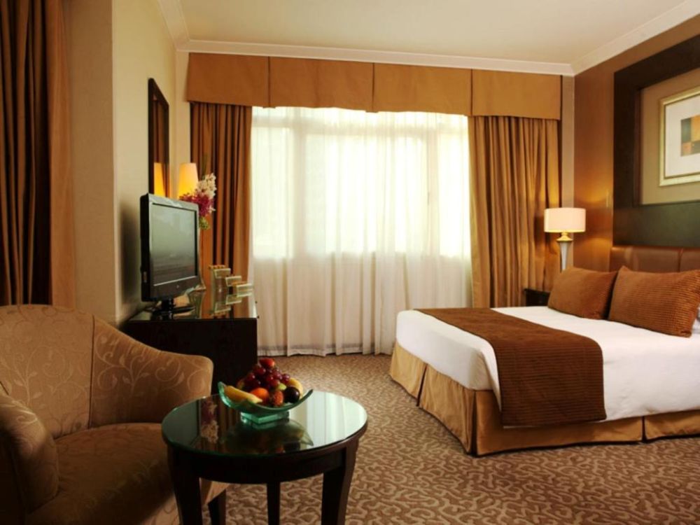 Swiss Executive Room, Swissotel Al Murooj Hotel (ex. Roda Al Murooj Downtown) 5*