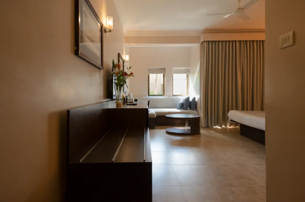 Studio Suite, Whispering Palms Beach Resort 4*