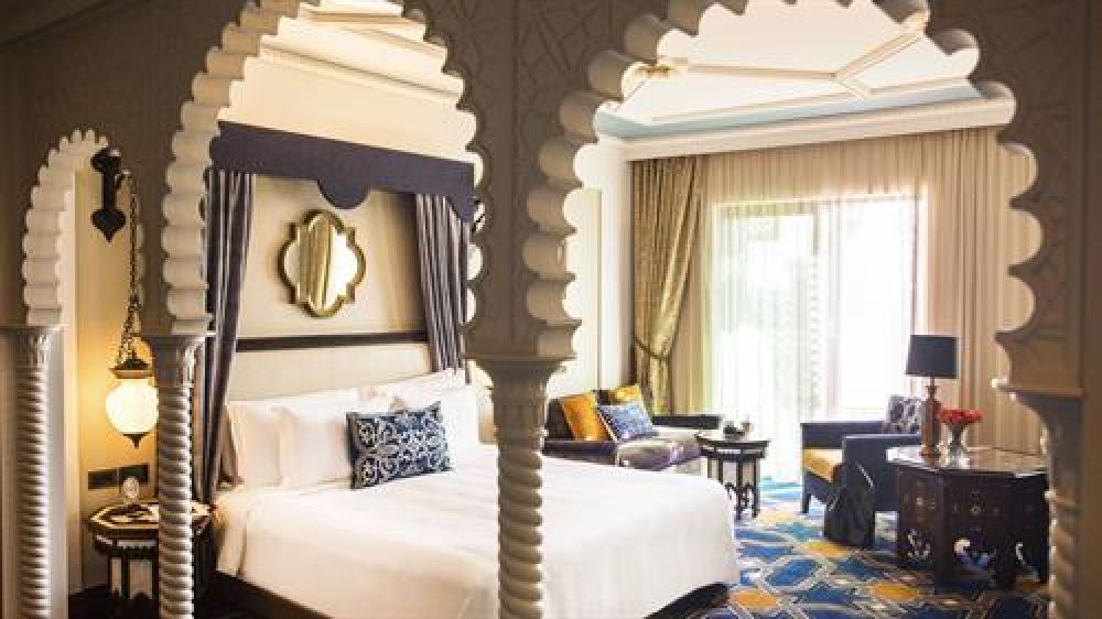 Arabian Club, Jumeirah - Al Qasr 5*