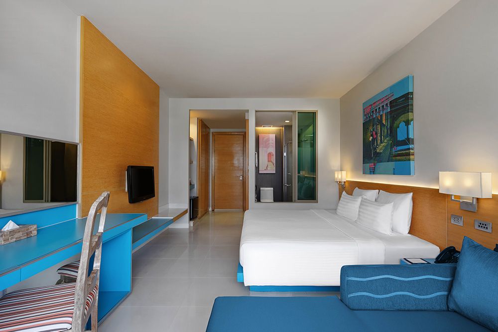 Plaza Room, The Kee Resort & Spa 4*