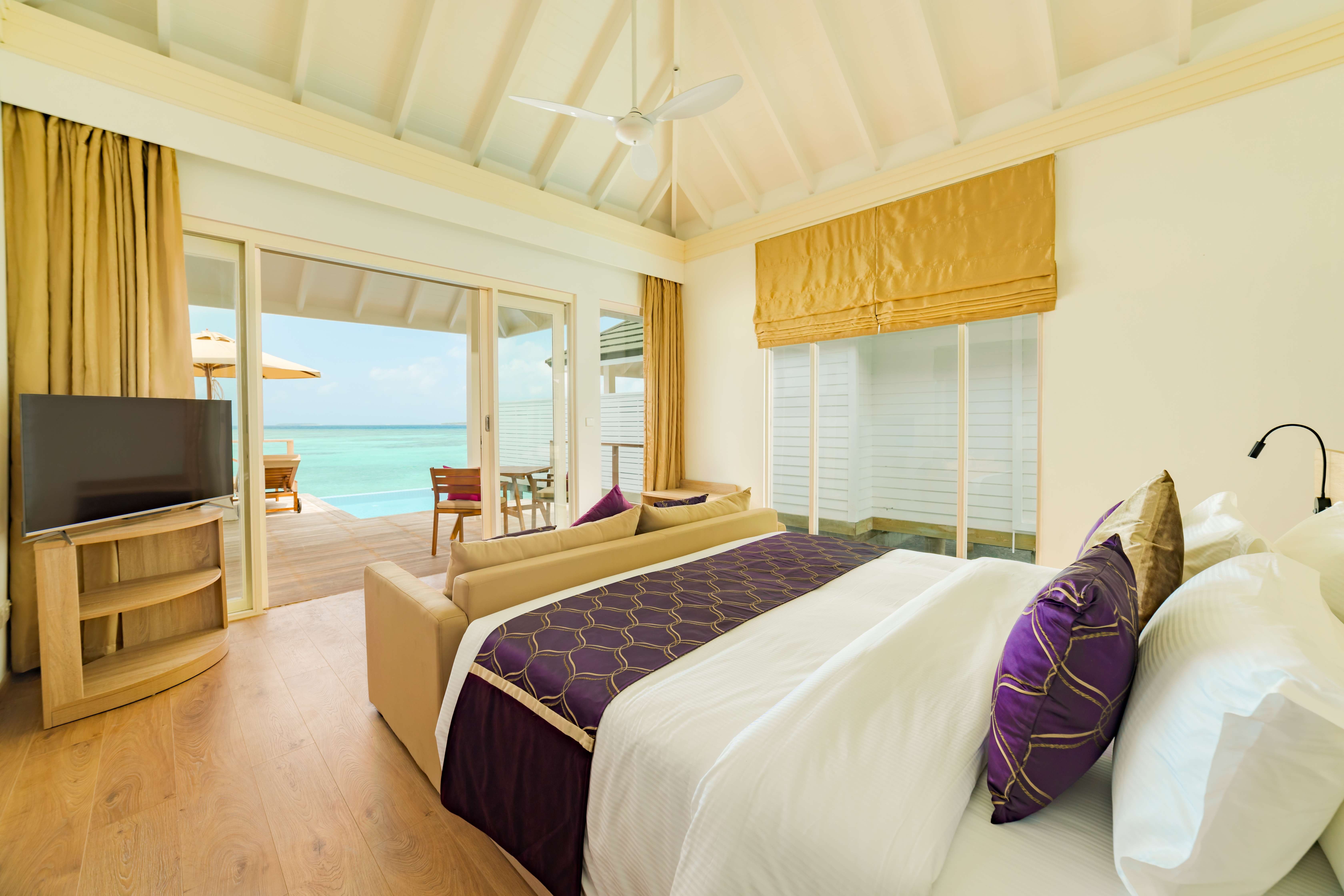 Lagoon Villas with Pool + Slide, Siyam World Maldives 5*