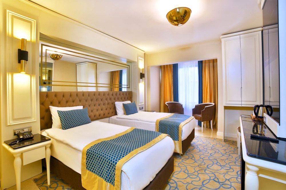 Deluxe Room, Beethoven Hotel  Premium 4*