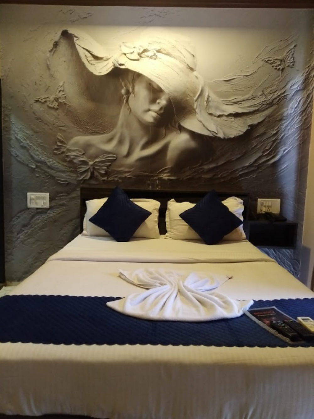 Deluxe AC, Baga Highq 3*