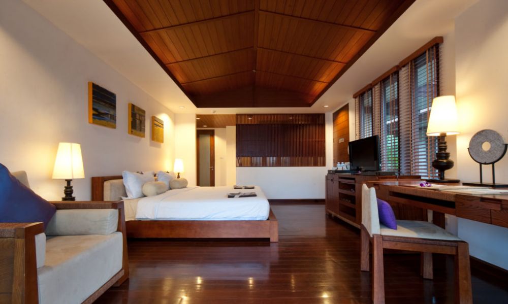 Deluxe Room, The Sarann 4*