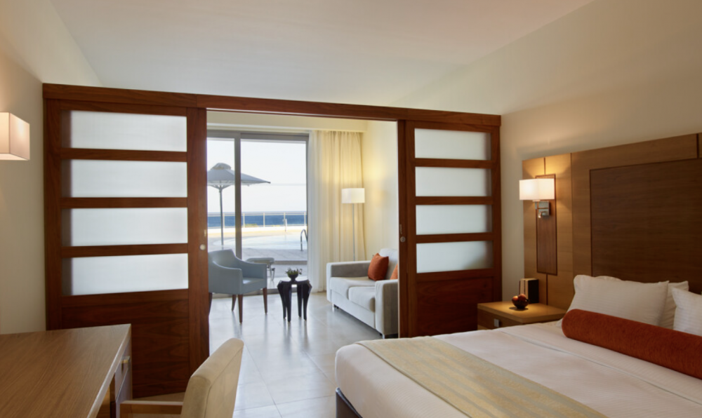 Deluxe Junior Suite Sea View Sharing Pool, Apollo Blue Hotel 5*