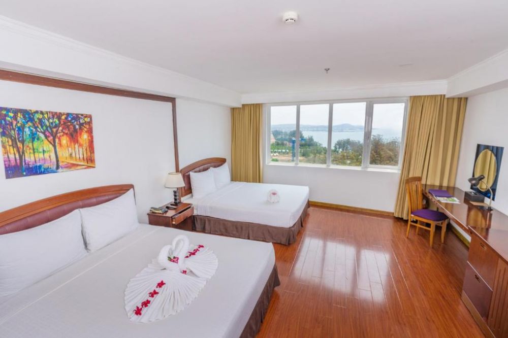 Family Deluxe Ocean View 2 King, TTC Hotel Phan Thiet 4*