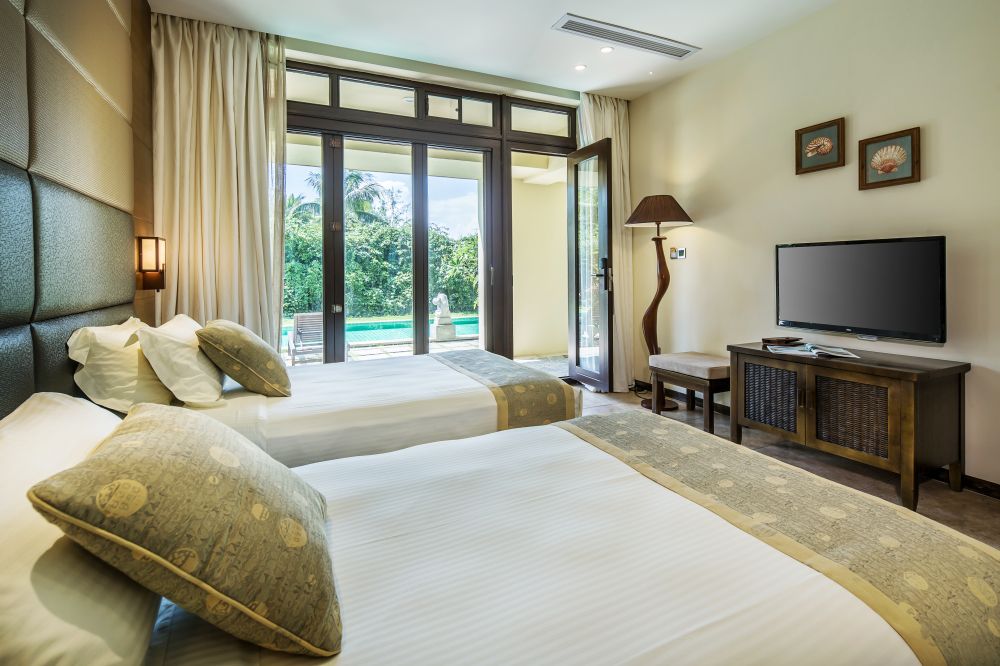 Villa Room, Yalong Bay Villas & Spa 5*