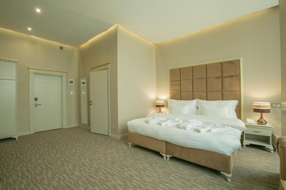 Полулюкс, Grand Saphire 4*