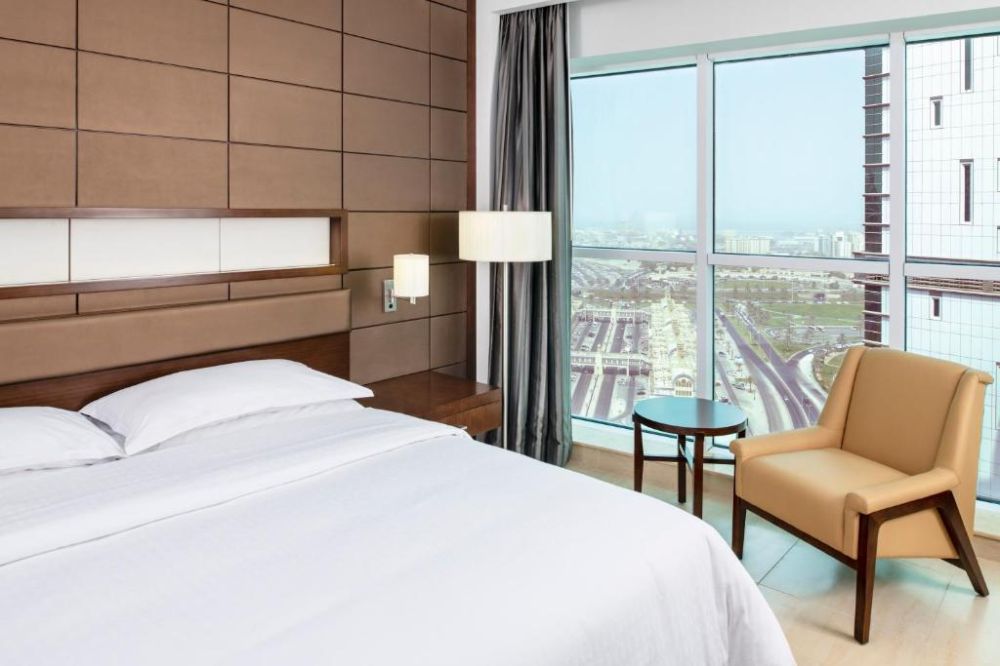 Executive Room, Four Points by Sheraton Sharjah 5*