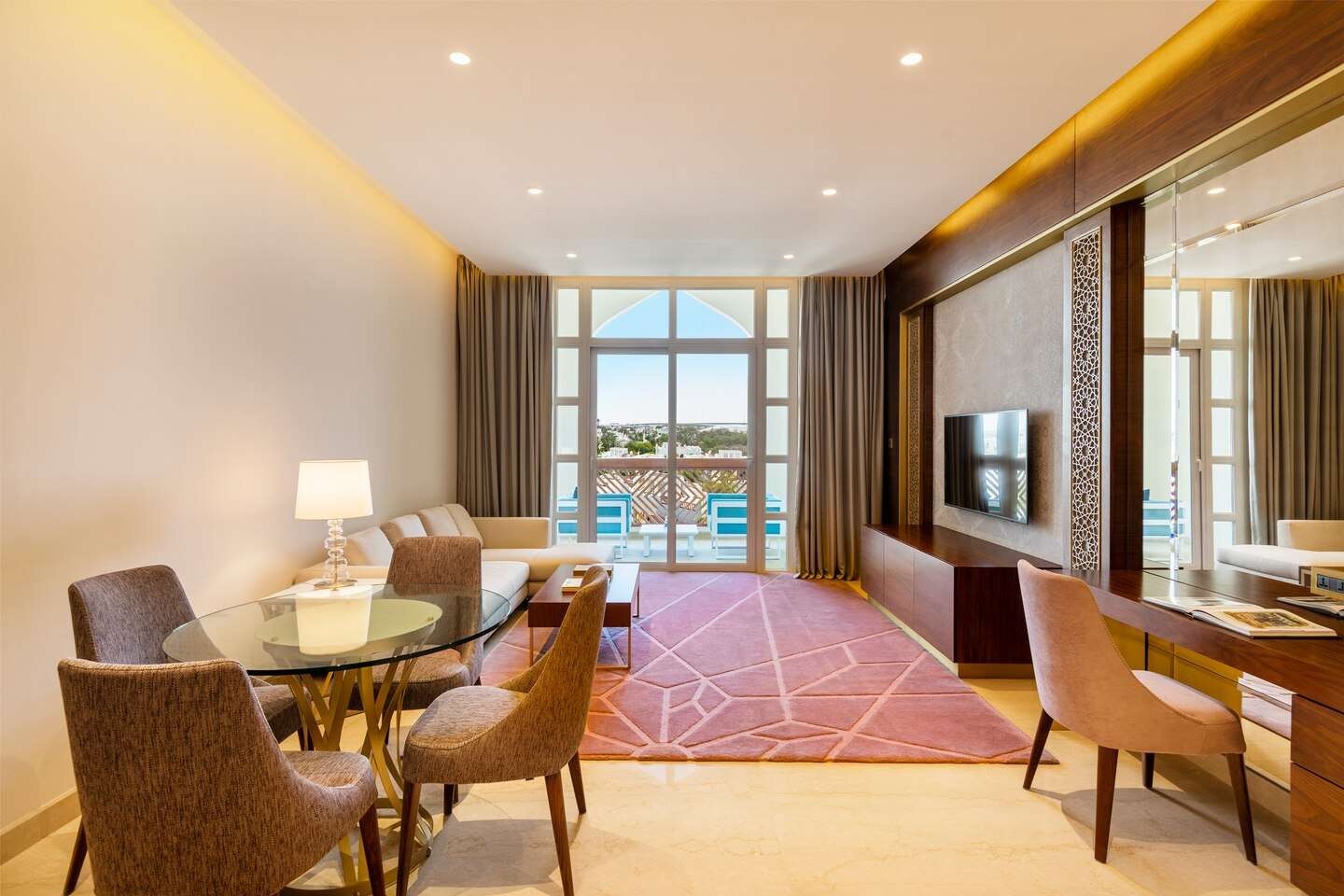 Grand Deluxe Suite, Al Messila, A Luxury Collection Resort & Spa Doha 5*