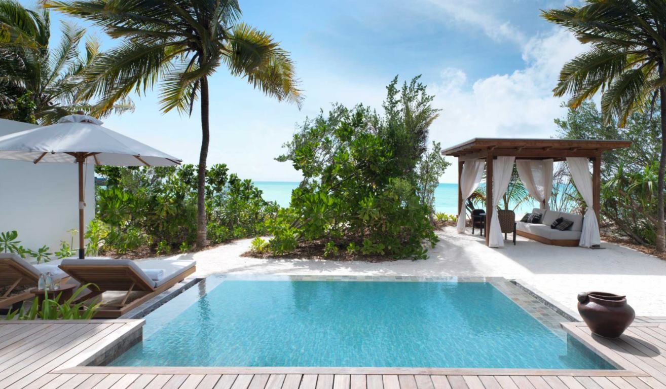 Deluxe Beach Sunset Villa, Sirru Fen Fushi Private Lagoon Resort (ex. Fairmont Sirru Fen Fushi) 5*