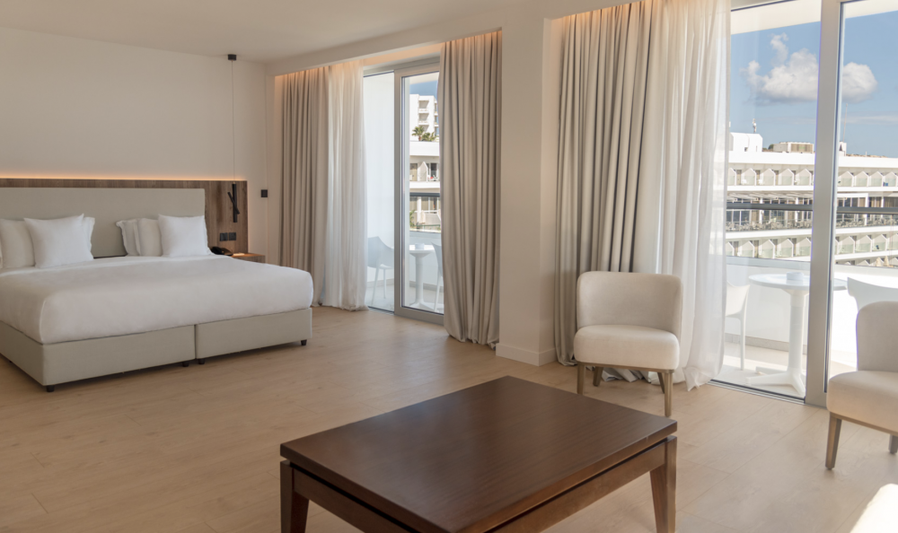 MEDITERRANEAN SUITE, Grecian Sands Hotel 4*