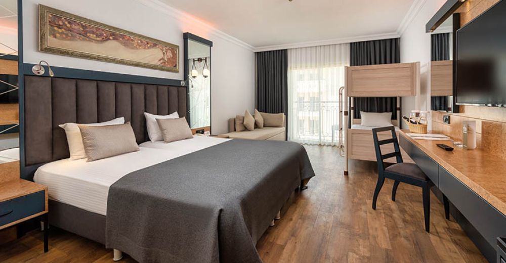 Quadriple Standard Rooms, DOBEDAN Exclusive Hotel Belek (ex. Alva Donna Exclusive Belek) 5*