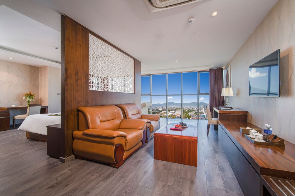 Luxtery Suite, Luxtery Hotel 4*