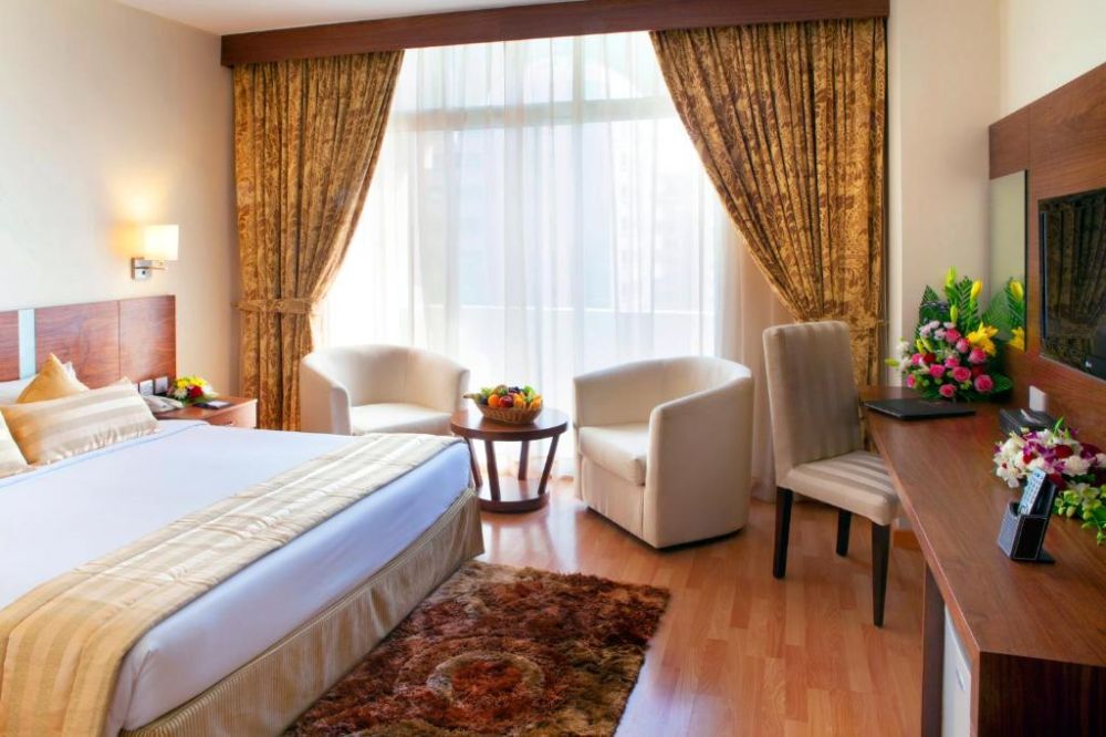 Standard, Landmark Hotel Baniyas 3*