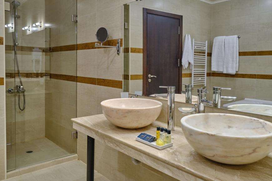 Deluxe, St.Ivan Rilski Hotel & Spa 4*