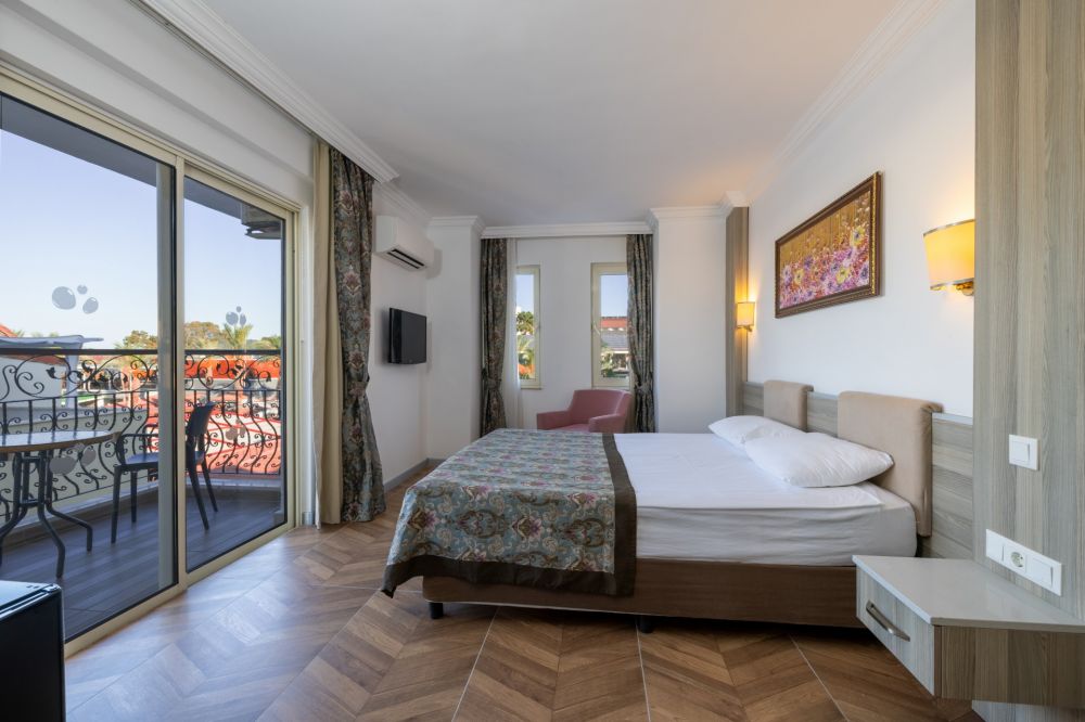 Standard Room Land View with Bunkbed, Crystal Aura Aqua Collection (ex. Crystal Aura Beach Resort & Spa) 5*