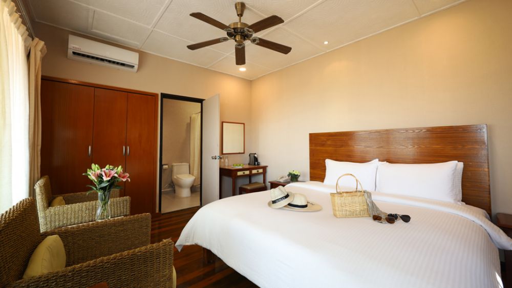 Beach Terrace, Berjaya Tioman Resort 4*