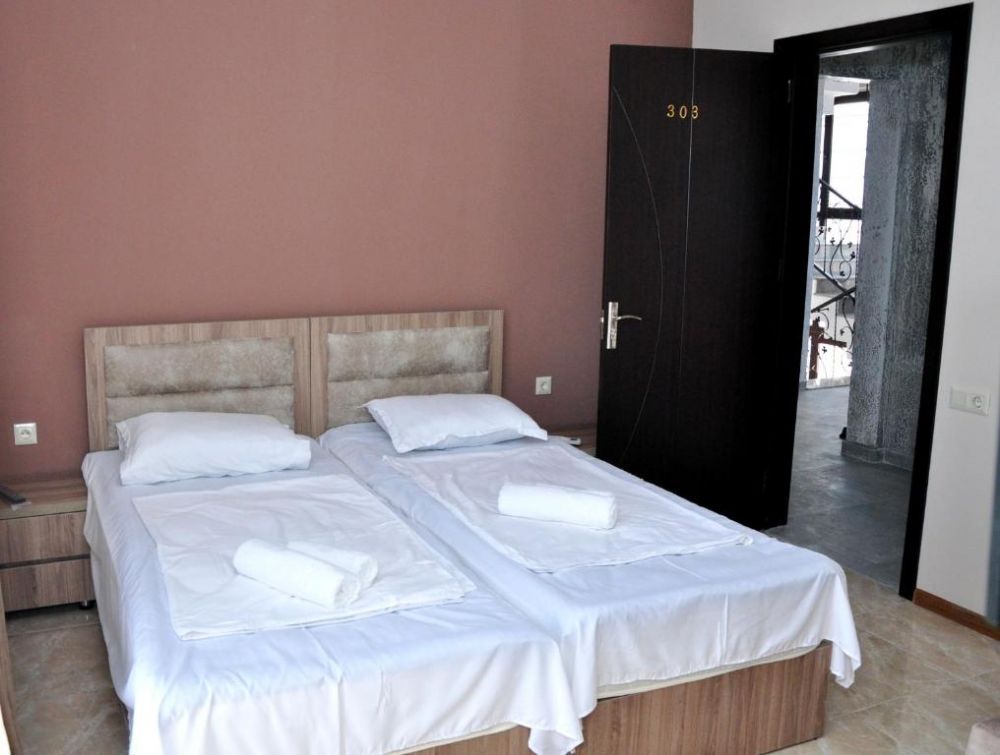 DBL/TRPL Room, Golden House Kobuleti 2*