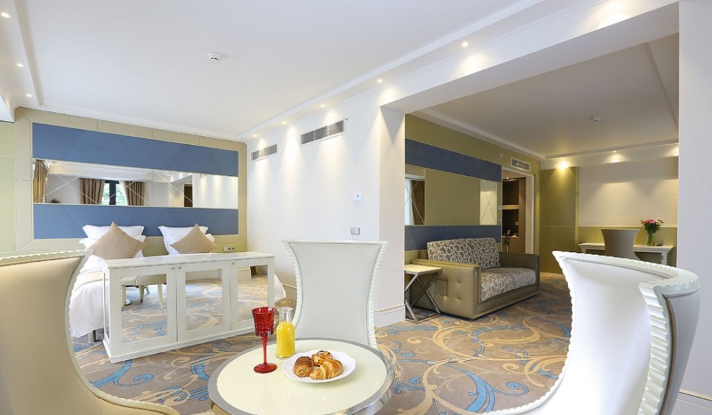 Ambassadori (New Building), Ambassadori Tbilisi 5*