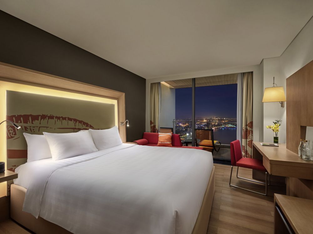 Superior, Novotel Danang Premier Han River 5*