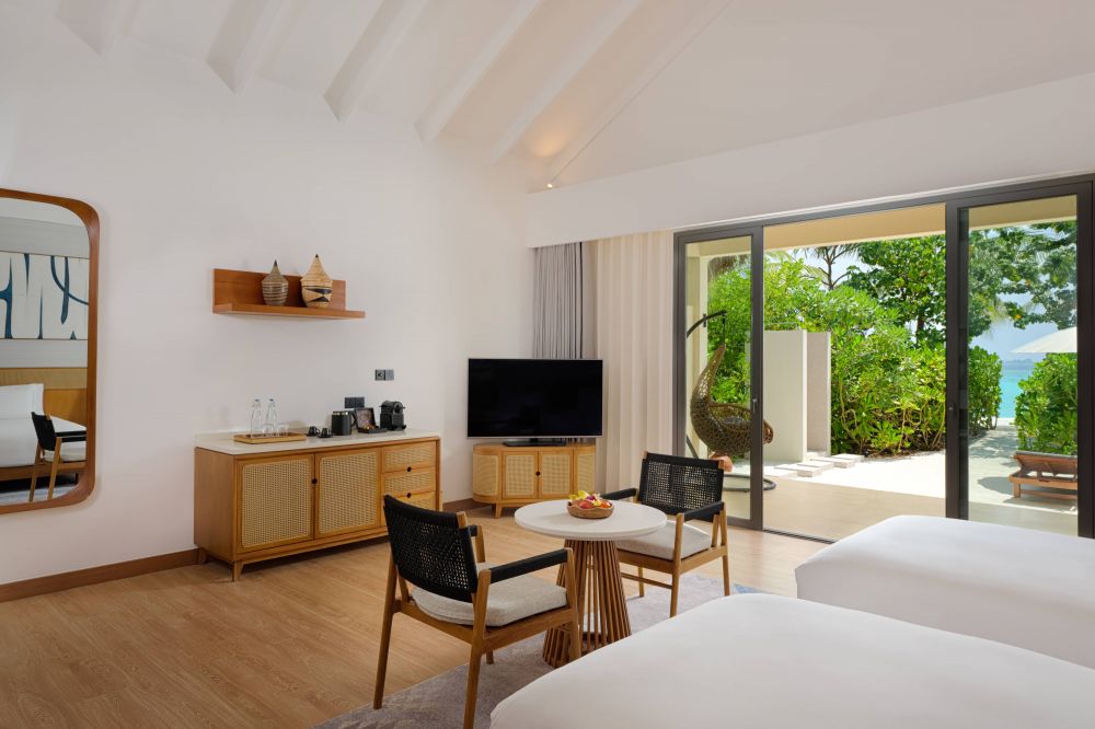 Beach Villa, DusitD2 Feydhoo Maldives 5*