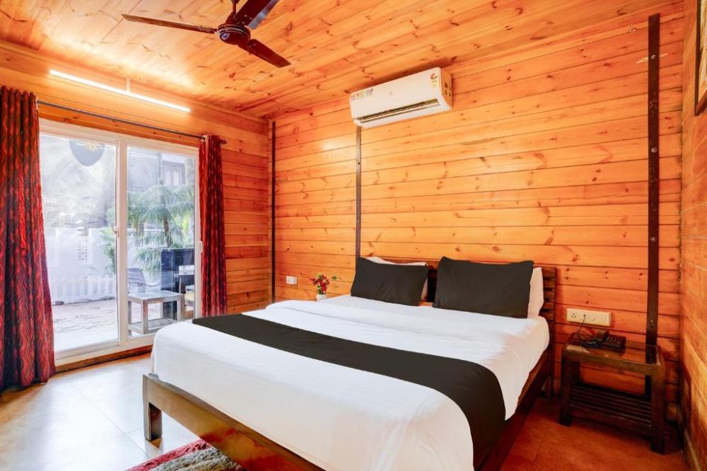 Deluxe Room, Super Townhouse Morjim (ex.Wenzette Cottages) 2*