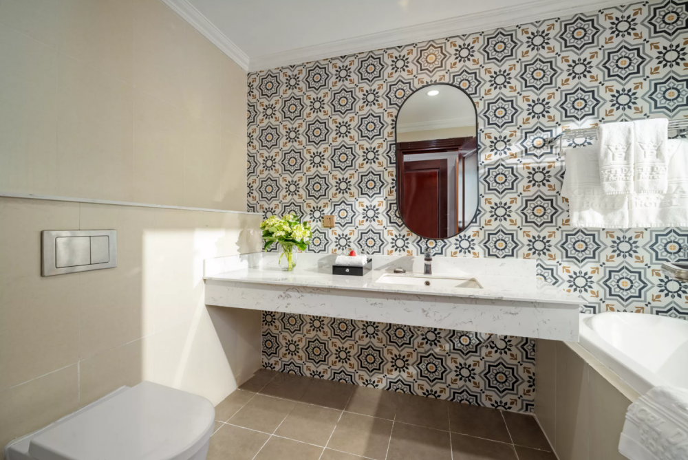 Suite Ocean View with Balcony, Paracel Beach Hotel 4*