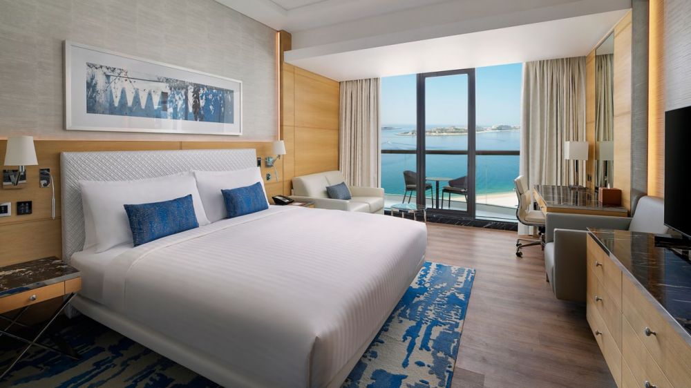 M Club Room, Marriott Resort Palm Jumeirah Dubai 5*