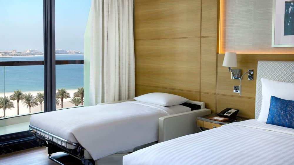 M Club Room, Marriott Resort Palm Jumeirah Dubai 5*