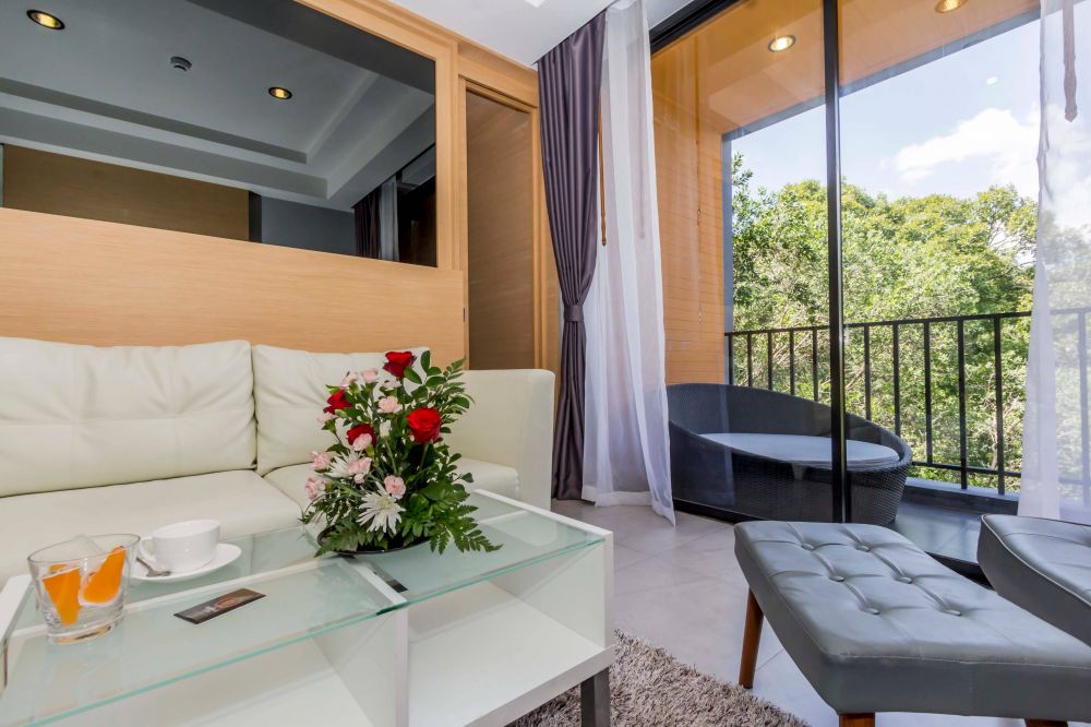 Wow Apple (Family Suite with Bathtub), Apple A Day Resort 4*