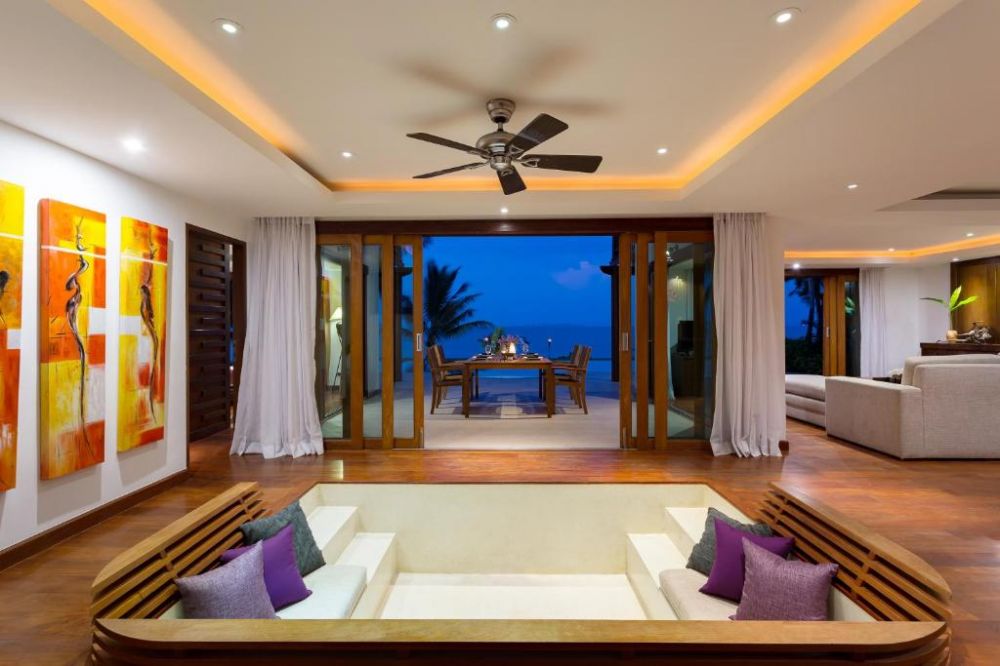 5 BR Grand Beachfront Pool Villa, Barcelo Coconut Island (ex. The Village Coconut Island) 5*