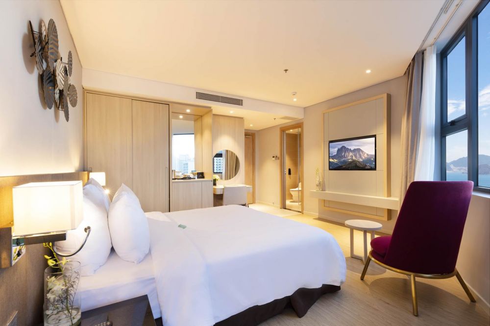 Grand Deluxe Sea View, D'Qua Hotel 5*