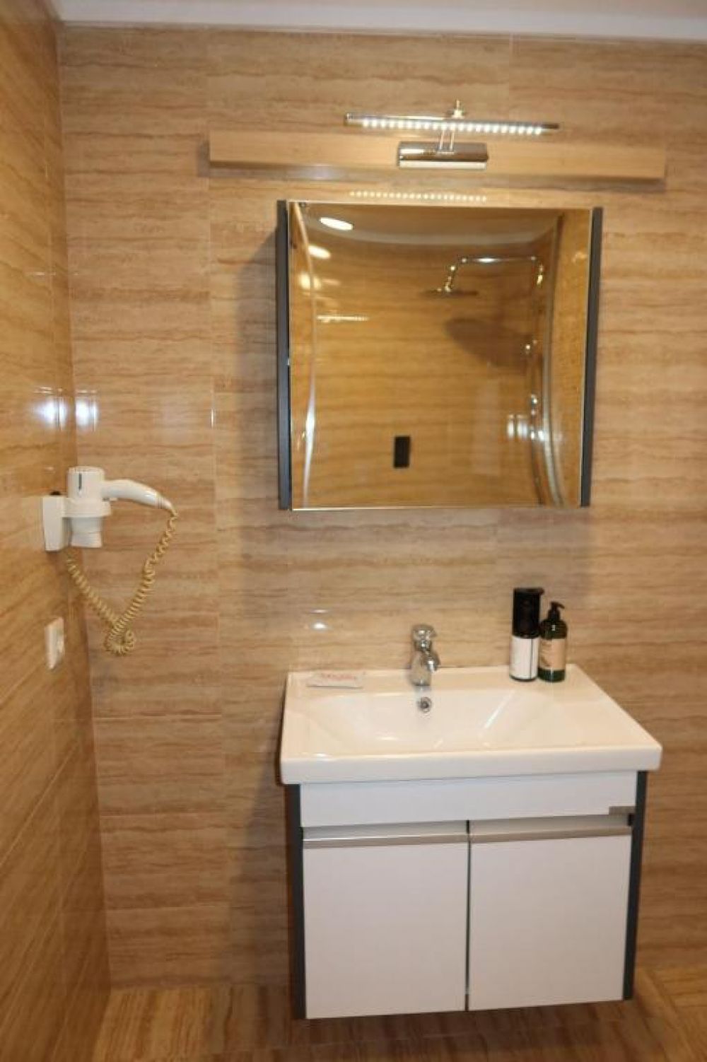 Apartment Triple, Era Palace Batumi 4*