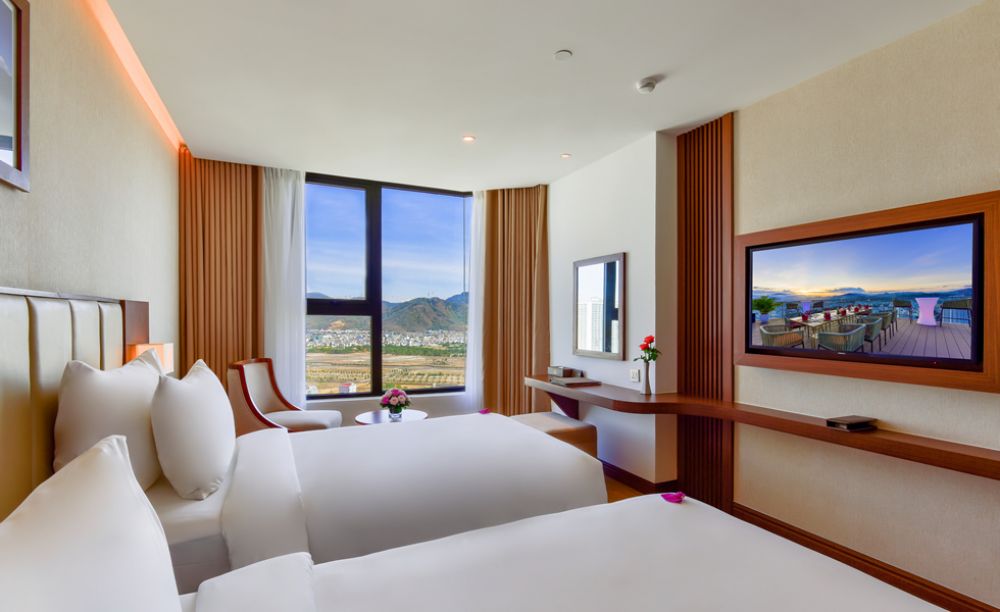 Deluxe Partial SV, Regalia Gold Hotel Nha Trang 5*