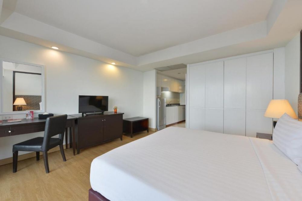 Superior Room, D Varee Jomtien Beach 4*